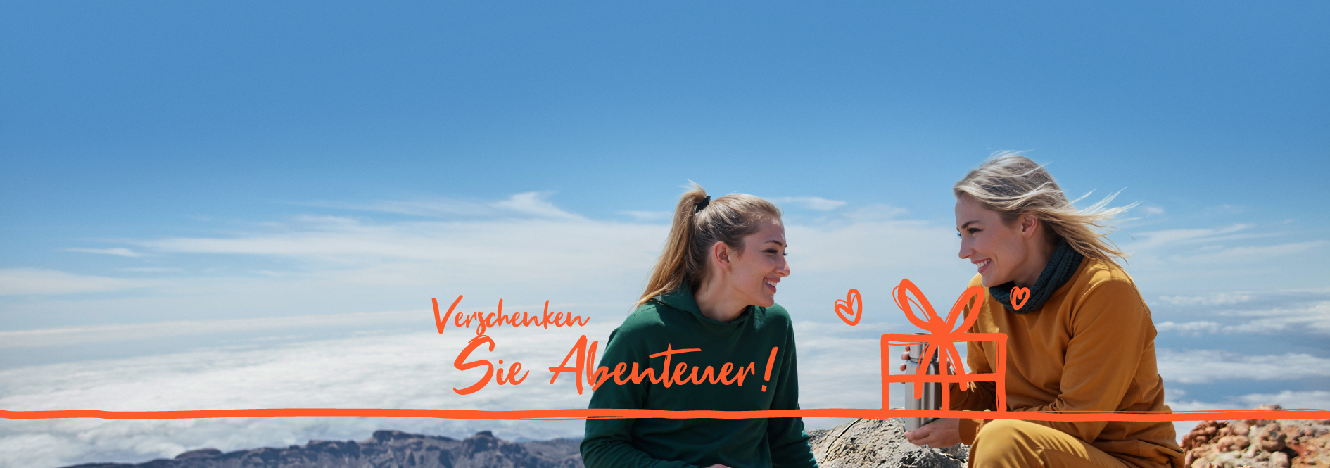 Frauen genießen ihr Geschenk von Abenteuern in der Natur